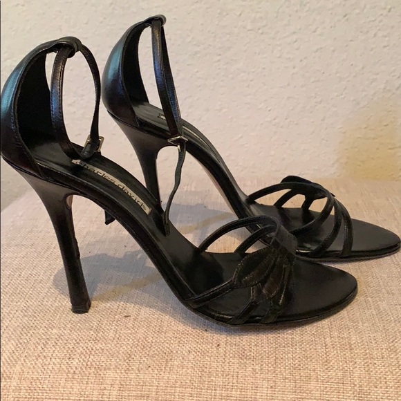 Black sexy Charles David heels - Picture 2 of 3